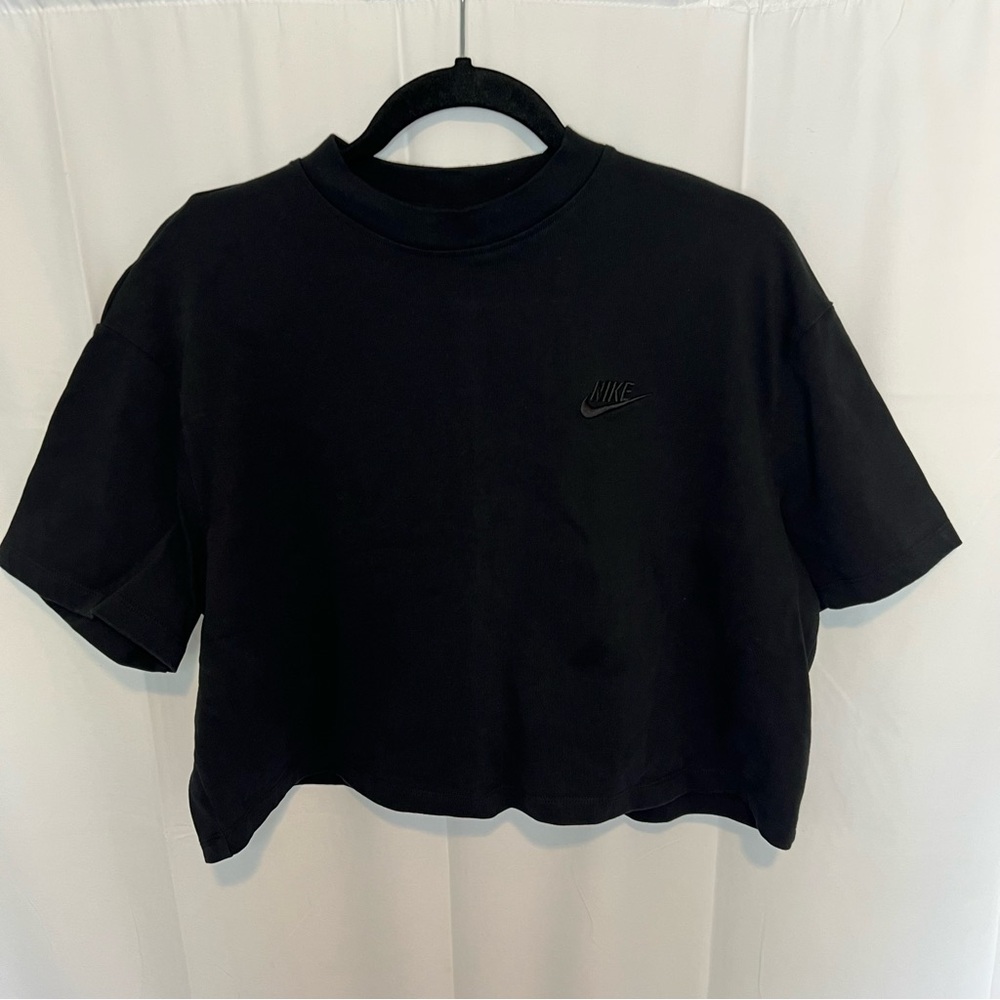 Women's Nike Cropped Tee Crew Neck Drop Sleeve Tone on Tone Logo Size Large - Picture 7 of 7